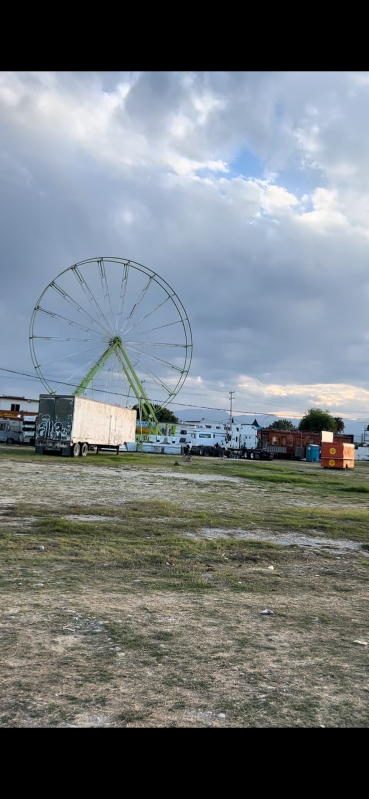 Lote 11,300 m² uso mixto · Cadereyta 2