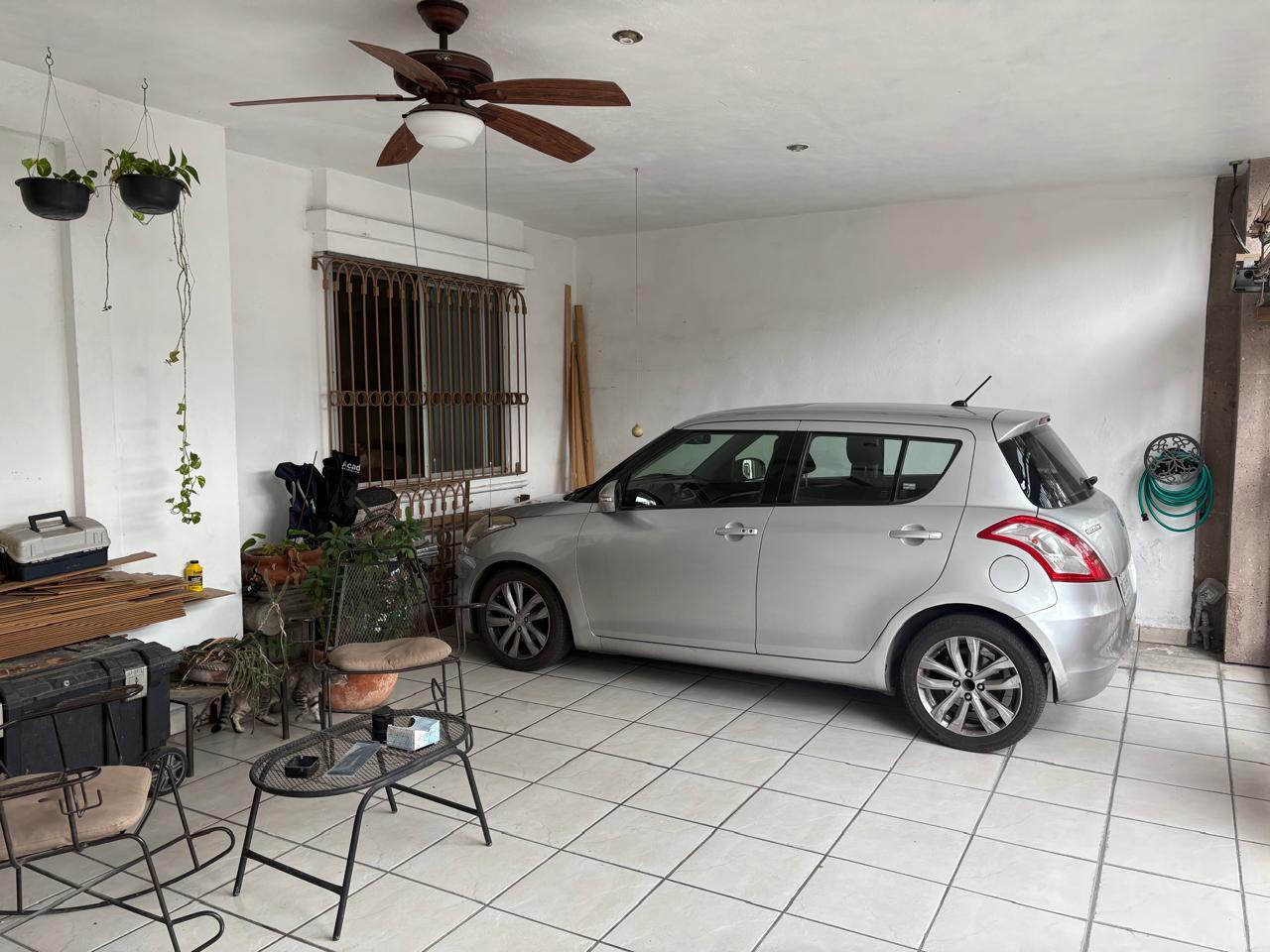 Casa en venta · Jardines de San Jeronimo 5