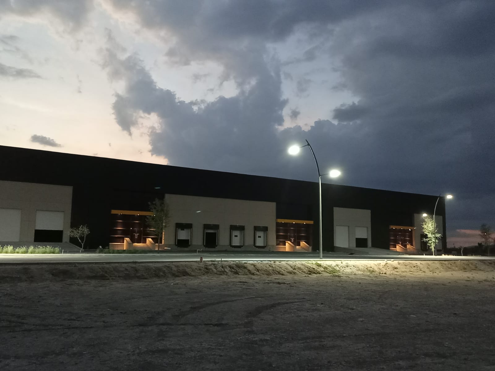 Bodegas en venta/renta · Parque Industrial El Águila 1
